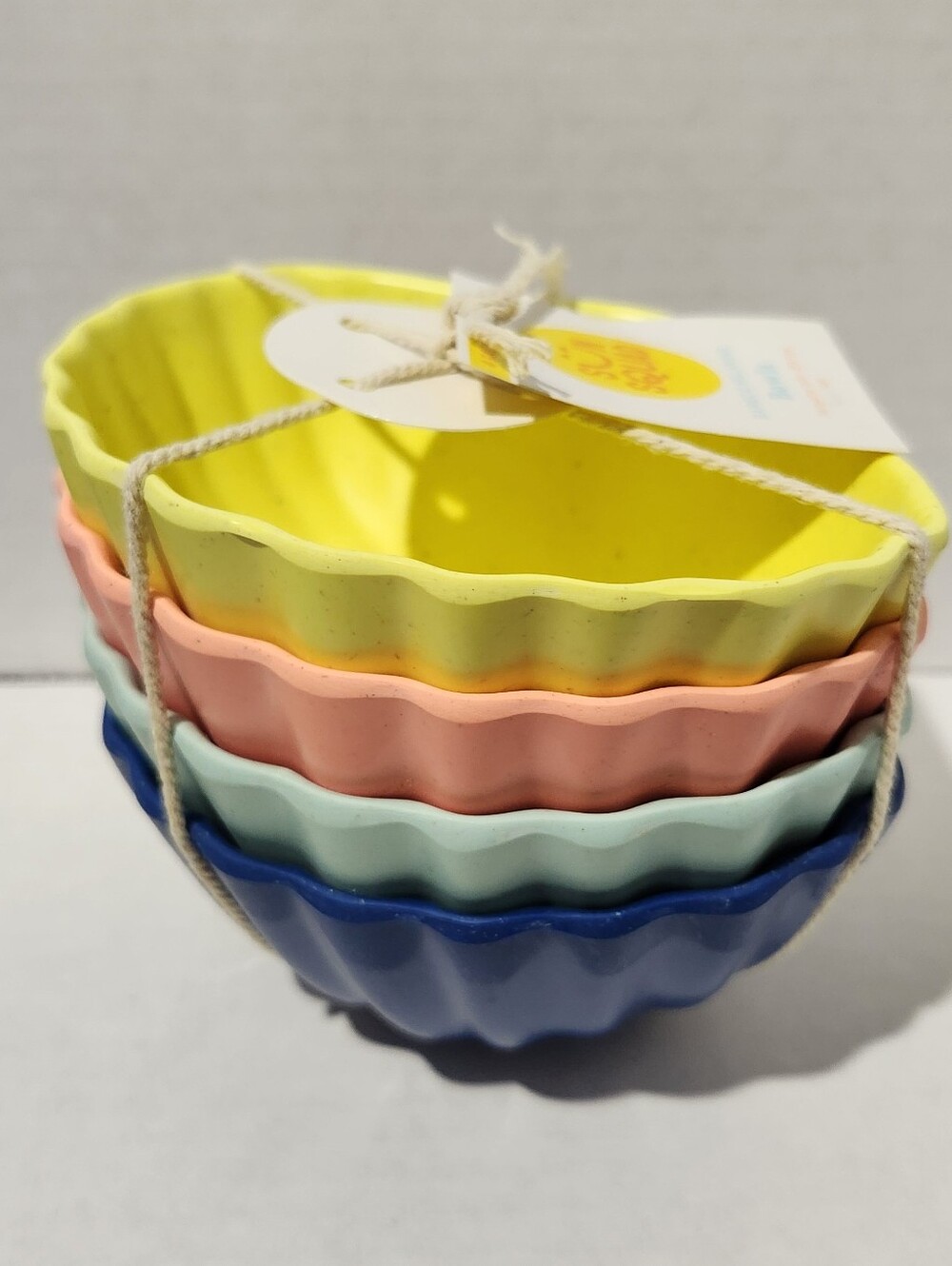 Set of 4 Sun Squad Shell Shaped Bamboo Melamine Bowls NWT